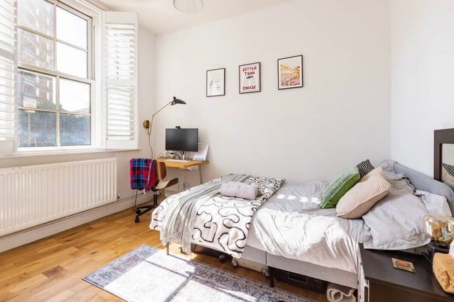 Beautiful flat near Bermondsey street  Main Photo