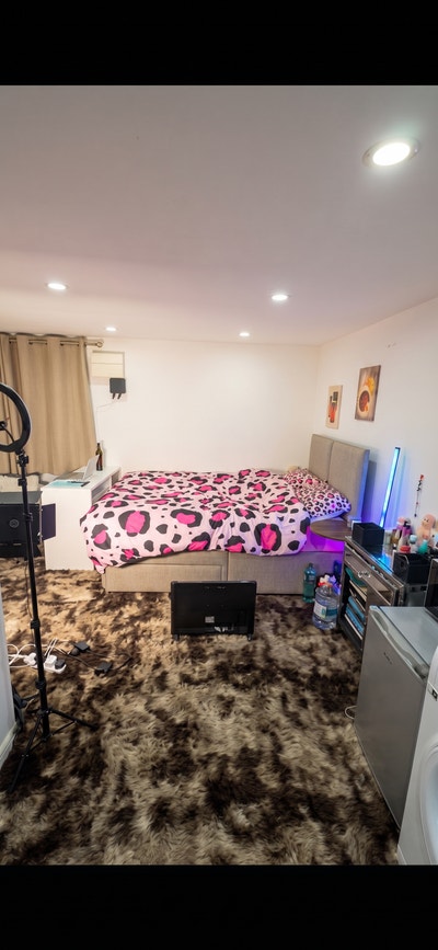 🏡 Modern Garden Studio - All Bills Included Main Photo