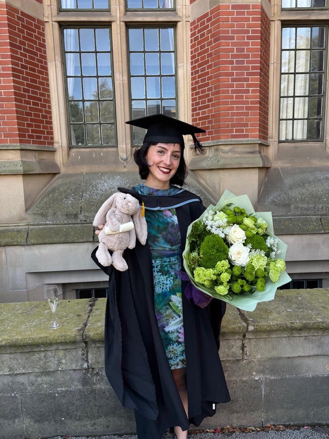 21, female, studying philosophy masters Main Photo