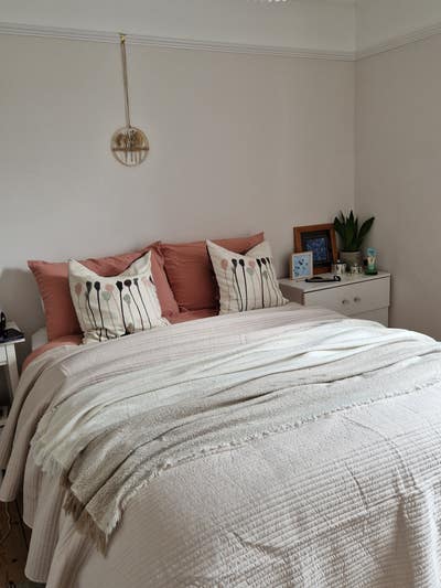 Double Room Uphill Lincoln Main Photo