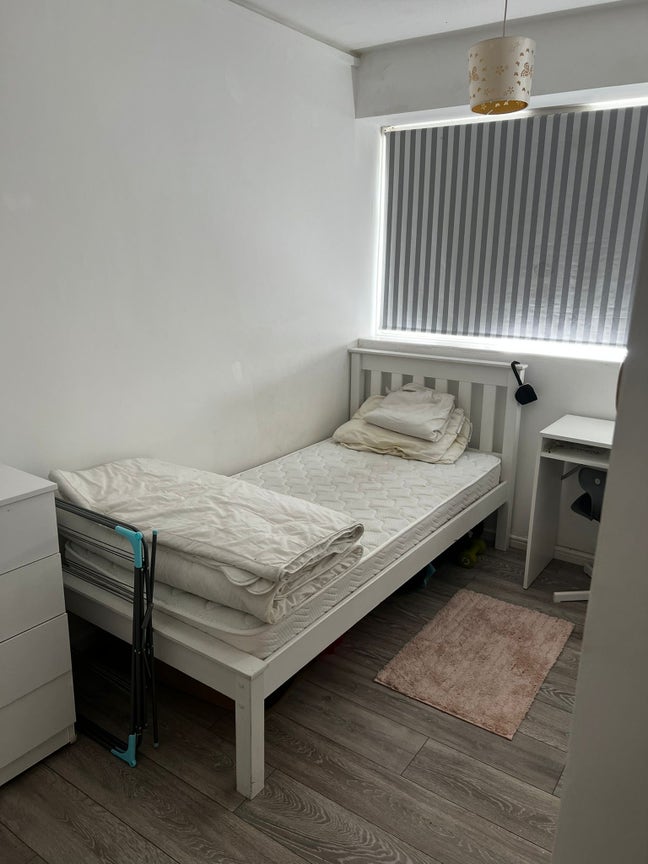 Lovely Single Room in Pimlico – Available ASAP Main Photo