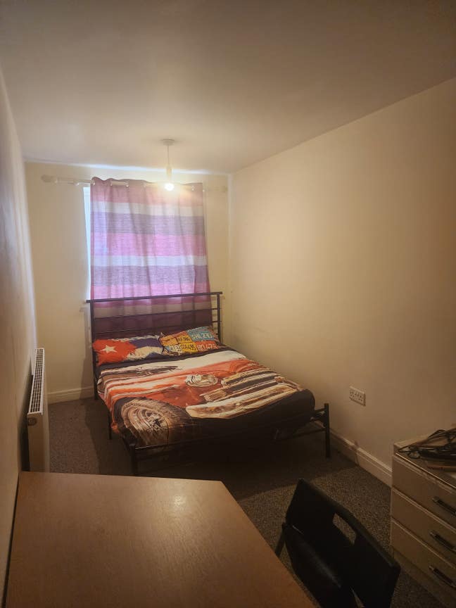 Double Room - Luton town centre Main Photo
