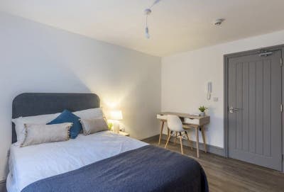 Utility bills just &pound;50 per month Main Photo