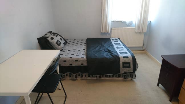 1 min to Shadwell 🚂 - Lovely DBL Room- Bills Incl Main Photo