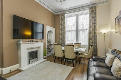 Stylish 1 bedroom flat Main Photo