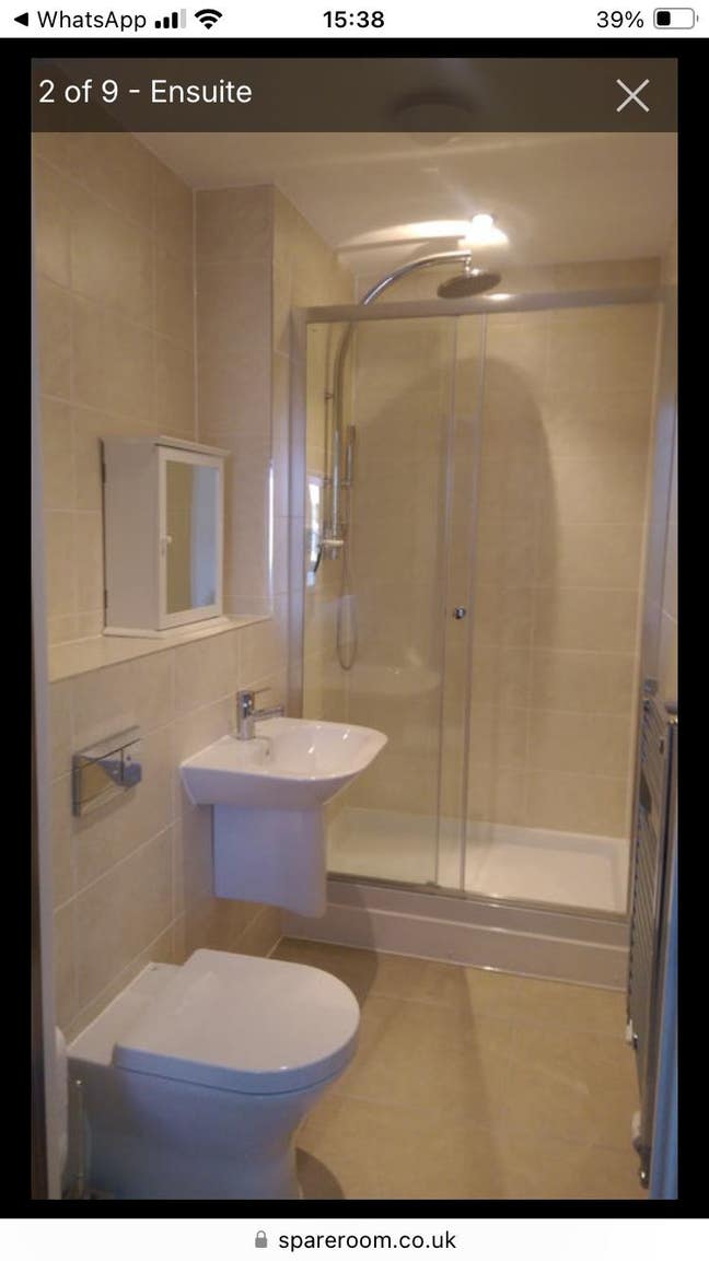 En-suite room 5 minutes from Chelmsford station  Main Photo