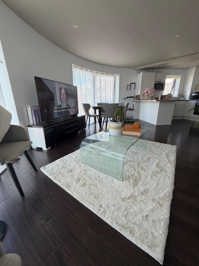 Two Double rooms with balcony  & balcony female  Main Photo