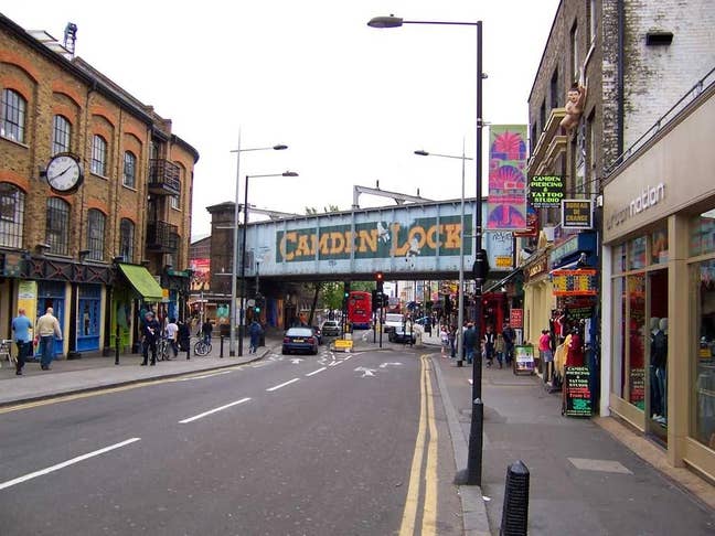 NW1-Large Double Room in Camden Town/Euston  Main Photo