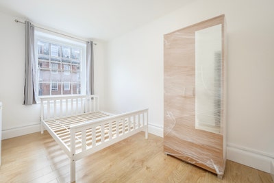 Double Room Available  in Central London. Main Photo