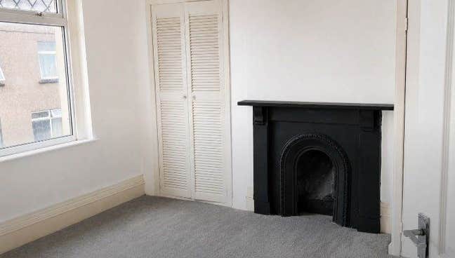A Spacious 1 single room for rent Main Photo