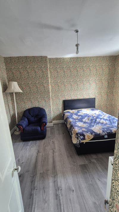 Double Room to RENT  Main Photo