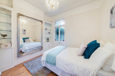 2 Rooms Available By Clapham Common Tube Main Photo