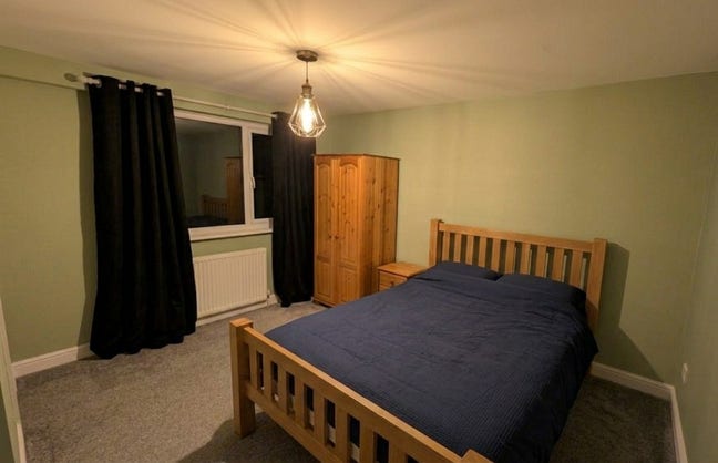 Rooms available  Main Photo