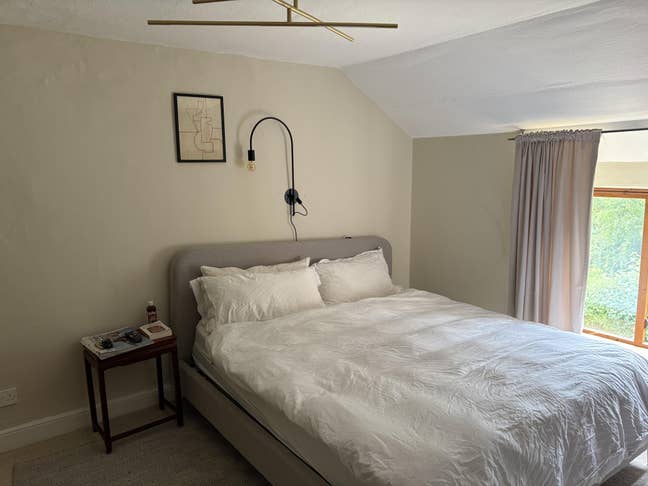 Farmhouse Spacious Double & Single Rooms  Main Photo