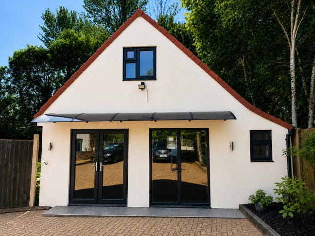 Detached 1 Bed Annex Main Photo