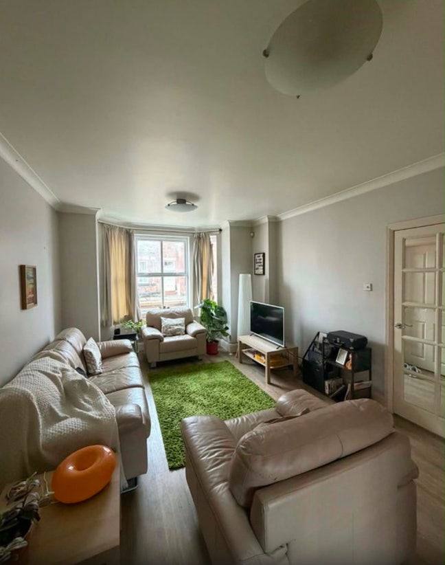 Double Room in Didsbury Village Main Photo