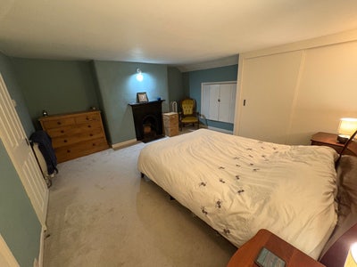 En-suite double room in central town house Main Photo