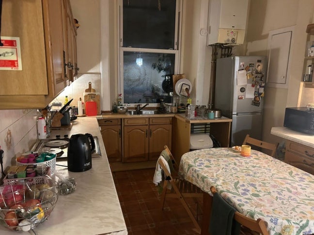 Room for Rent - Polwarth  Main Photo