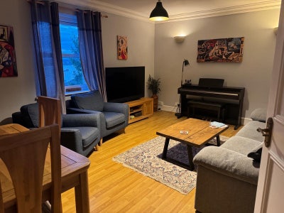 One double room in Three bedroom flat in Cotham  Main Photo