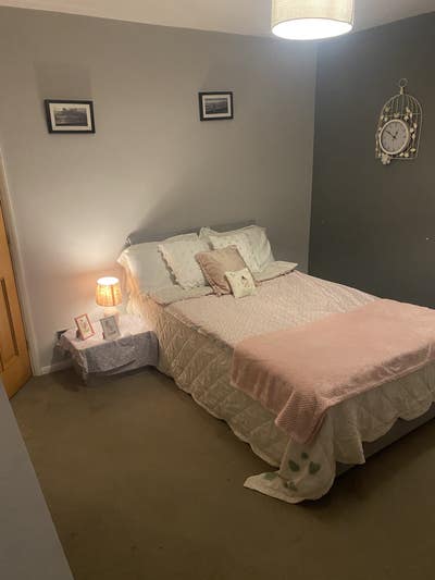 Double room to rent furnished please see photos  Main Photo