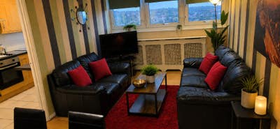 8th Floor Student 2 bedroom apartment inclusive Main Photo