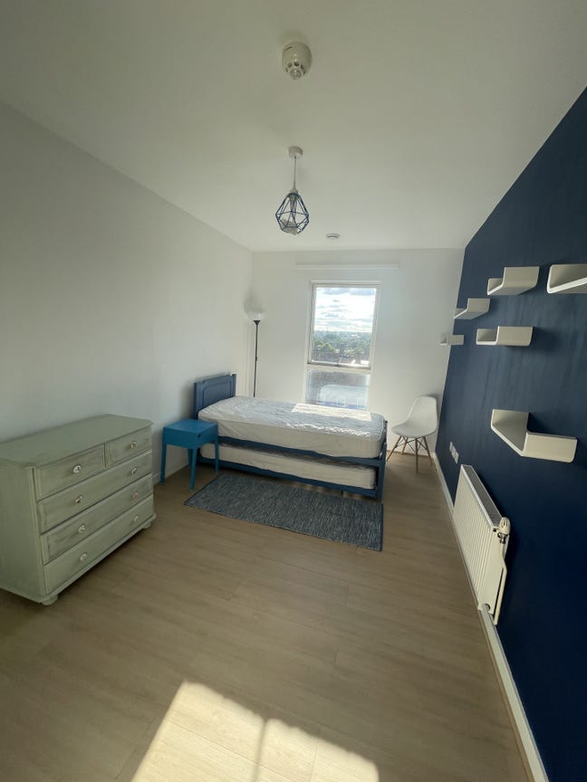 Spacious Double Room – 2 Mins to Hackney Downs  Main Photo