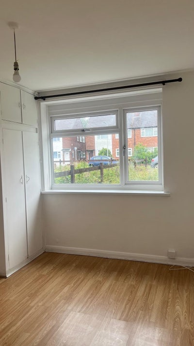 2/3 Bedroom Ground floor maisonette Main Photo