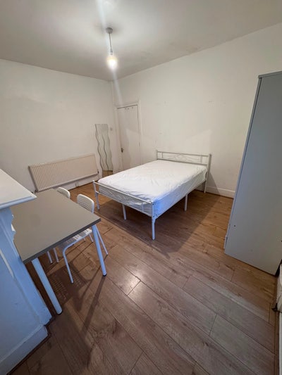 🛏️ ✨ Double Room to Let in Lewisham   Main Photo