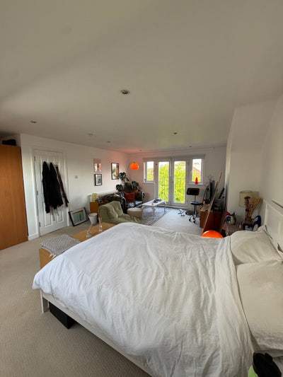 Huge Double Room in Wandsworth Common + En Suite Main Photo