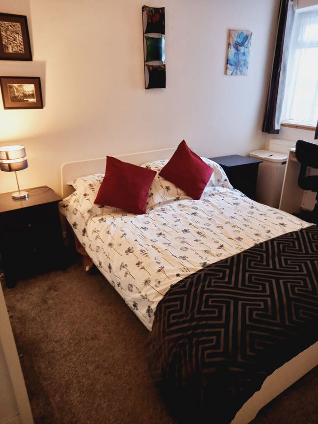 Short term double room Catford, Main Photo