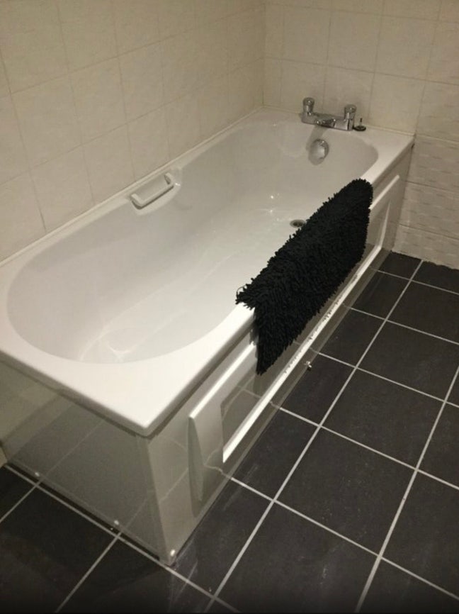 Looking for a flatmate in a lovely two bed flat Main Photo