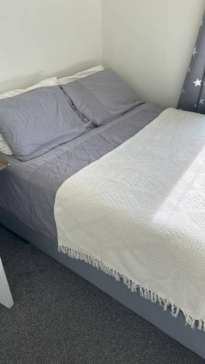 Quiet room to rent in Mottingham – &pound;850 pcm Bills  Main Photo