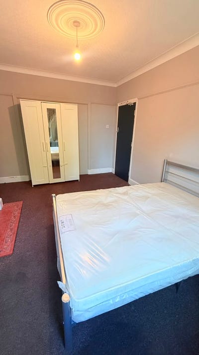 2 doubles rooms in walthamstow Main Photo