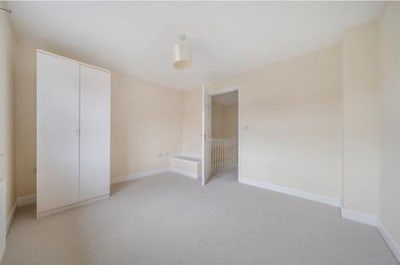 Double room available with a married couple  Main Photo
