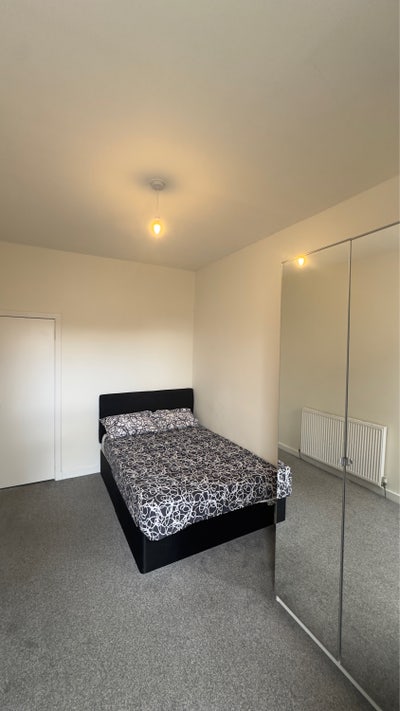 2 Bedroom Apartment  Main Photo