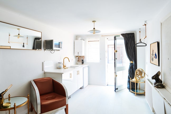 Private Mews Studio Flat, Portobello Entire Space Main Photo