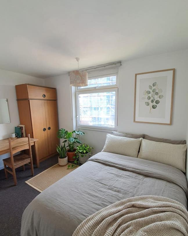 🔥2 Rooms Available in Stockwell🔥 Main Photo