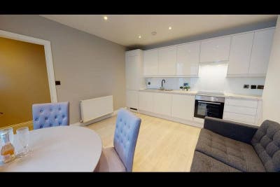 2 Bedroom Flat in Hammersmith Main Photo