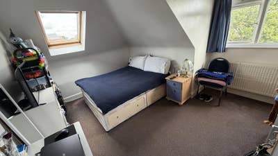 1 Double Bedroom - 2 bed Flat Colindale  Main Photo