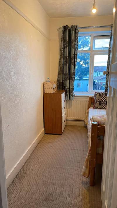 Boxroom ti rent Main Photo