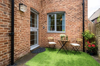 Bills Inc 1-Bedroom Central Apt Patio Free Parking Main Photo