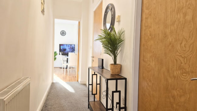 Bills Inc 1-Bedroom Central Apt Patio Free Parking Main Photo