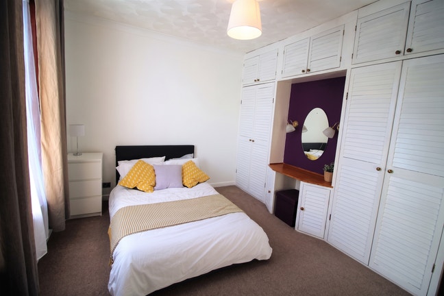 🛏 Double Room • No Deposit Option (44La) Main Photo