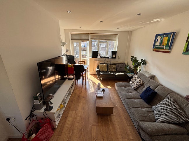 Double Room in Dalston - Move in October Main Photo