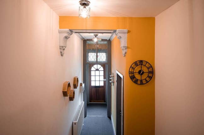 Contemporary En-suite room in popular location Main Photo