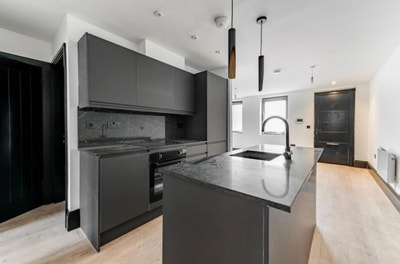 2 Bed Fully Furnished Ground Floor Apartment  Main Photo