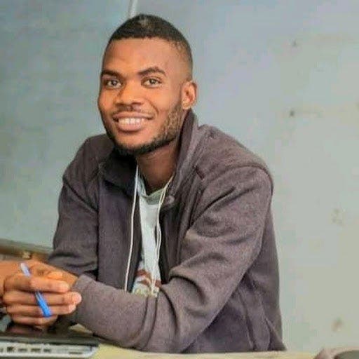 Student Male seeks a single or double room Main Photo