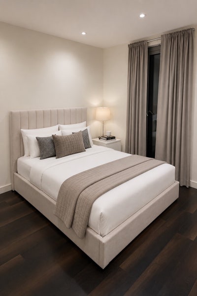 Spacious Double Room With Own Bathroom  Main Photo