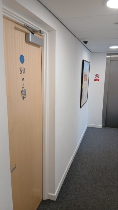 Deluxe En-suite Room in Student Housing Main Photo