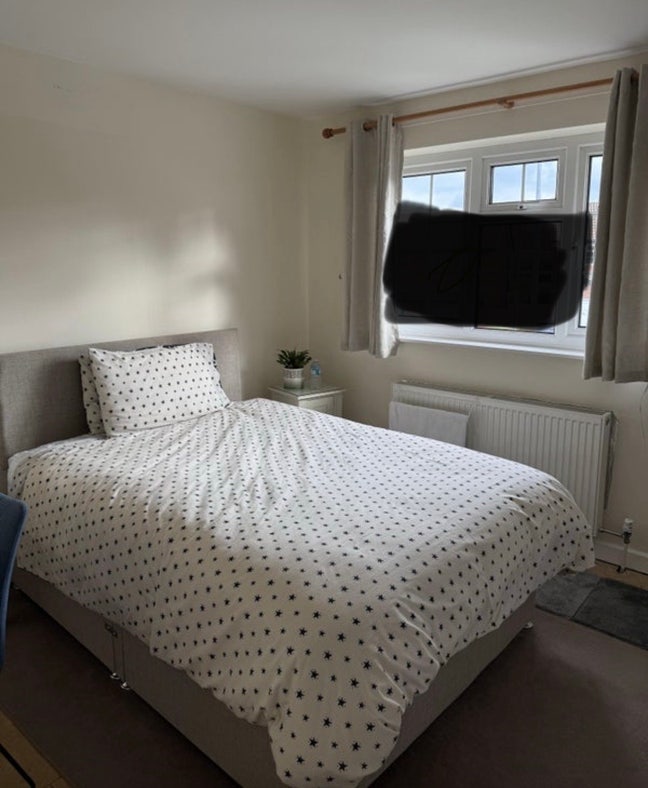 Solihull/Knowle (Jc 5 M42) ideal JLR,HS2 *Mon-Fri* Main Photo